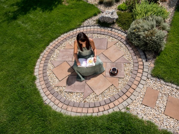 ViaPlaza - zámková dlažba Terrabella